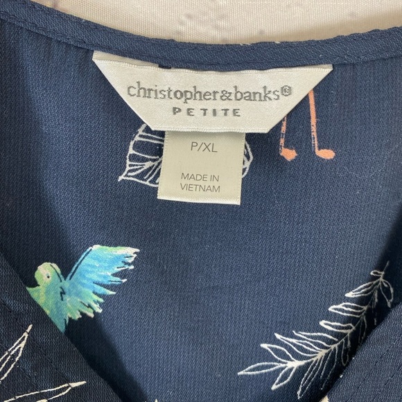 Christopher & Banks Tropical Print Blouse size XLP Cruise Wear Bird Print Shirt - Picture 5 of 6